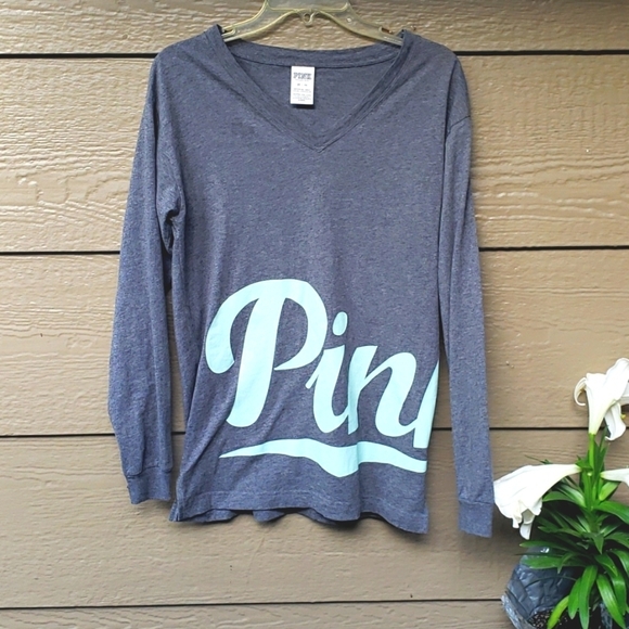 PINK Victoria's Secret Long Sleeve Gray T-shirt - Picture 1 of 6